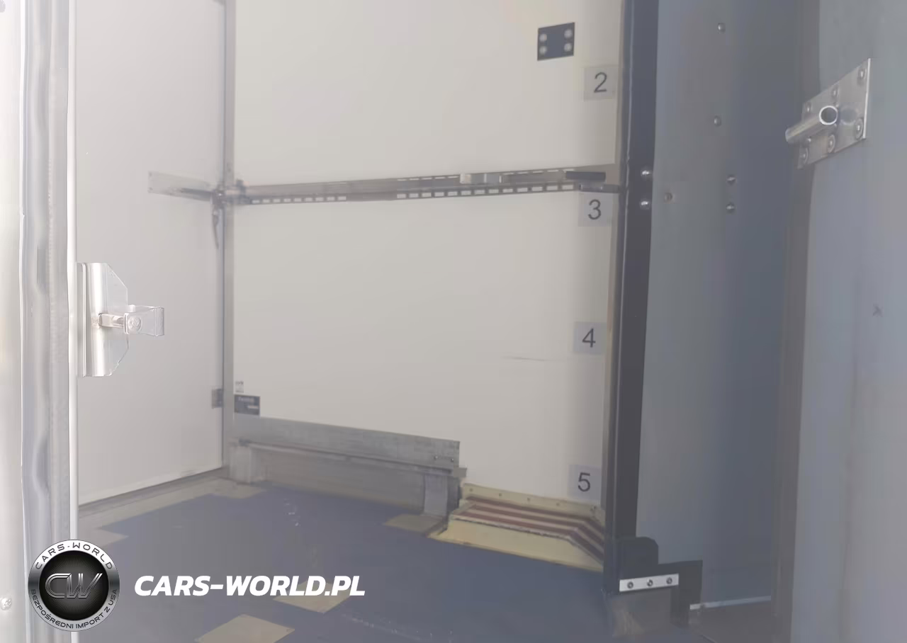 2022 Ford Transit-350 Cab VIN:1FDBW5Z87NKA01585 - 8