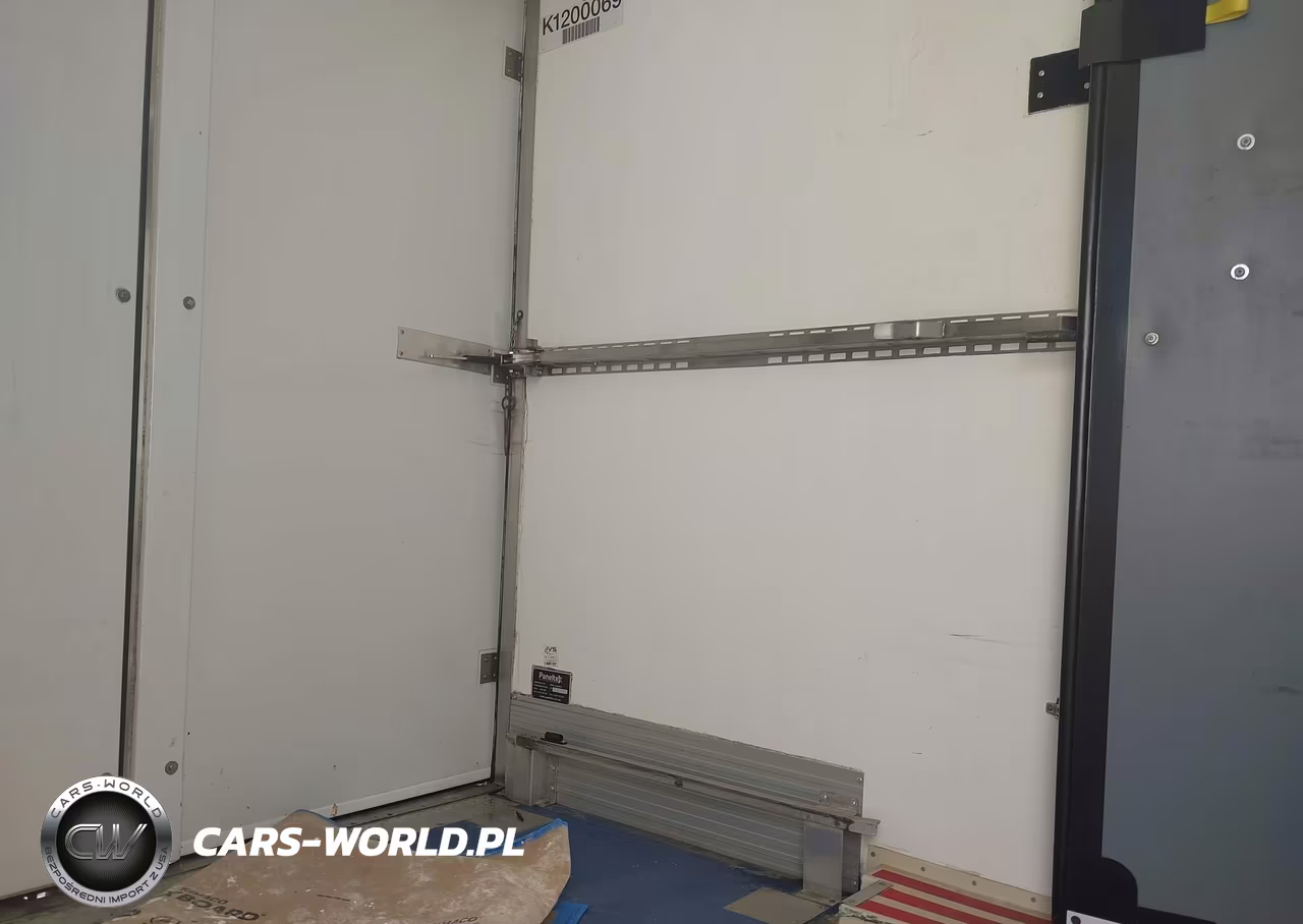 2020 Ford Transit T-350 VIN:1FDBW5Z87LKA95576 - 8