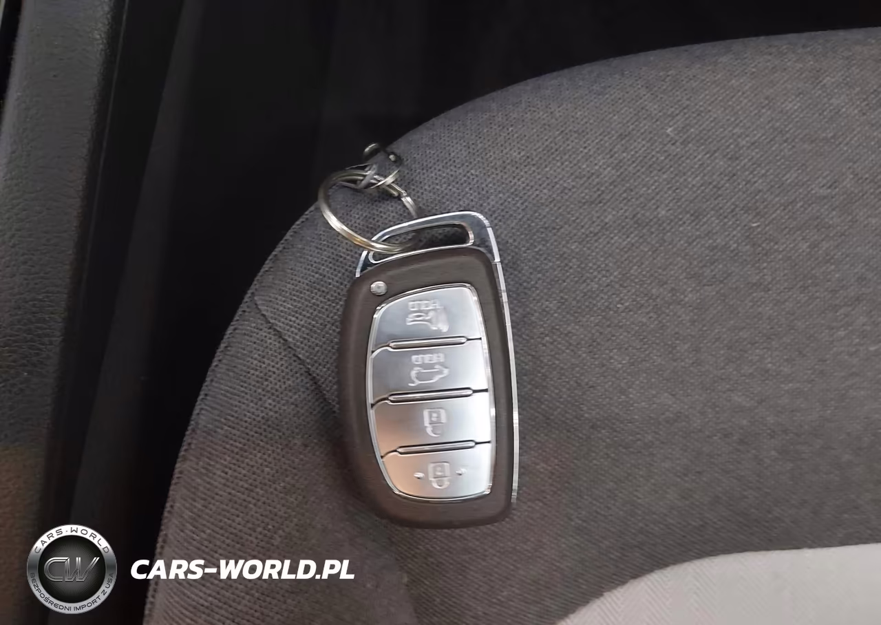 2020 Hyundai Ioniq Hybrid Blue VIN:KMHC65LCXLU220981 - 11