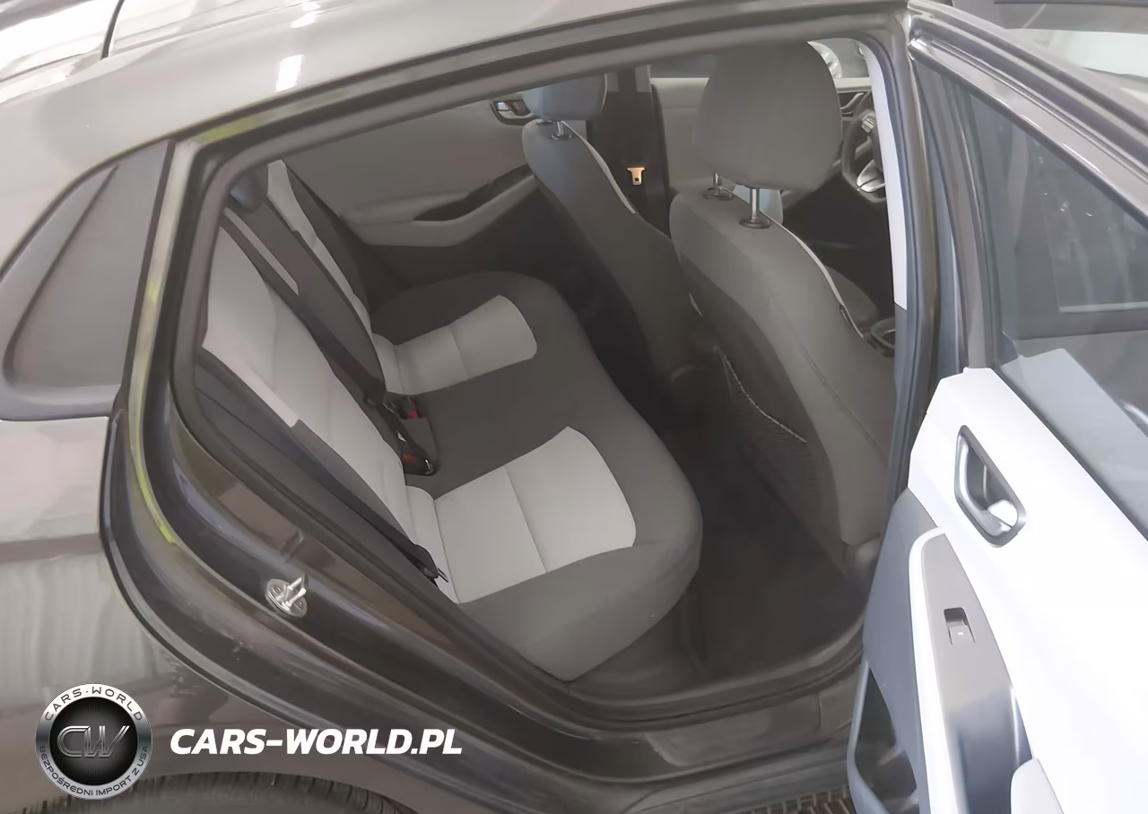 2020 Hyundai Ioniq Hybrid Blue VIN:KMHC65LCXLU220981 - 8