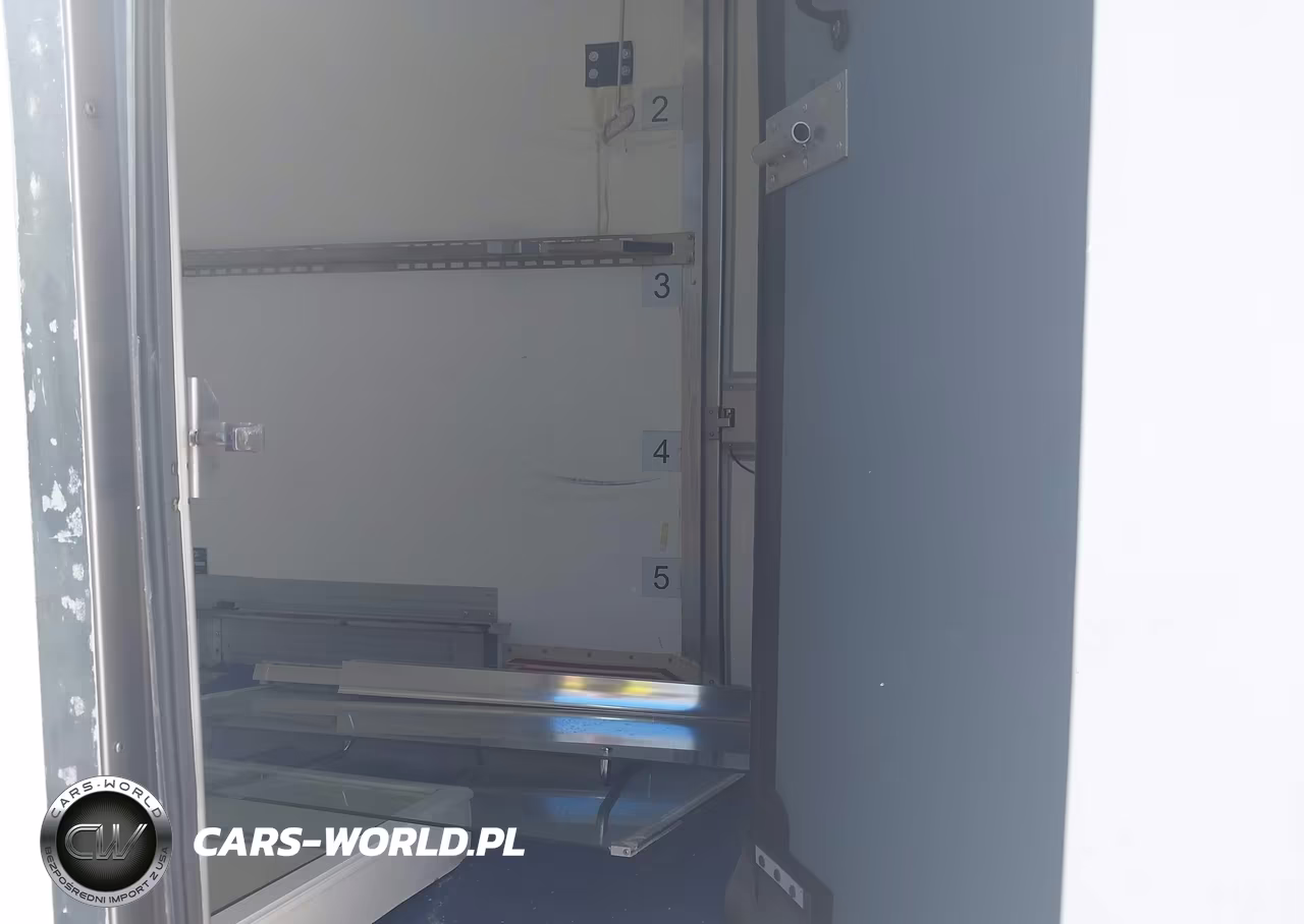 2020 Ford Transit T-350 VIN:1FDBW5Z82LKB52508 - 8