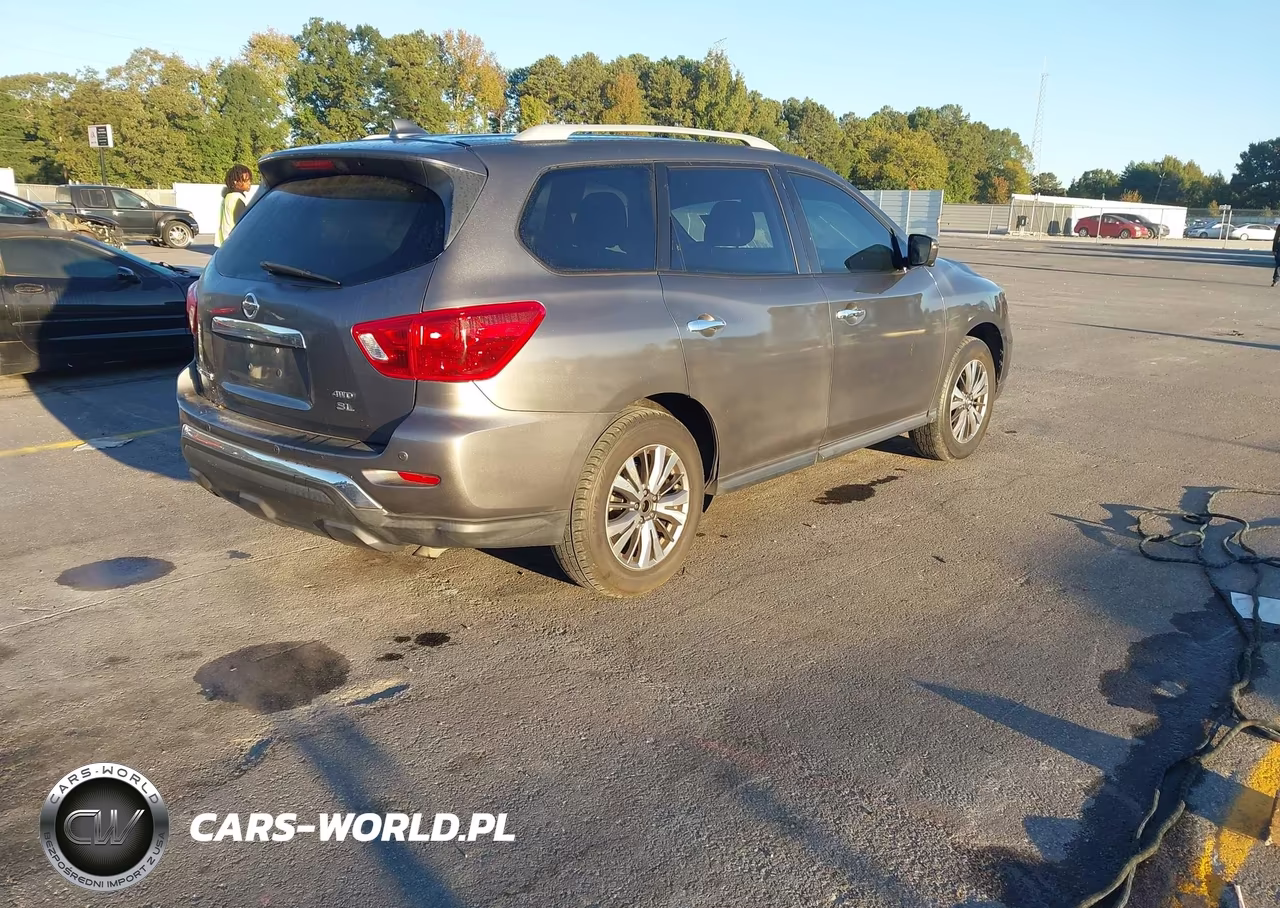 2019 Nissan Pathfinder Sl VIN:5N1DR2MM6KC625144 - 4