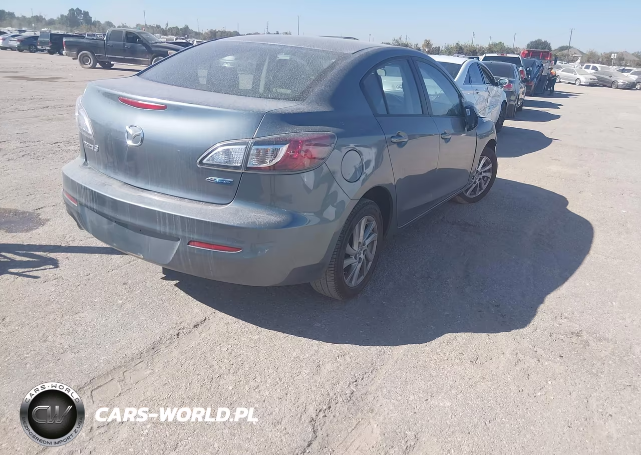 2012 Mazda Mazda3 I Touring VIN:JM1BL1V81C1622089 - 4