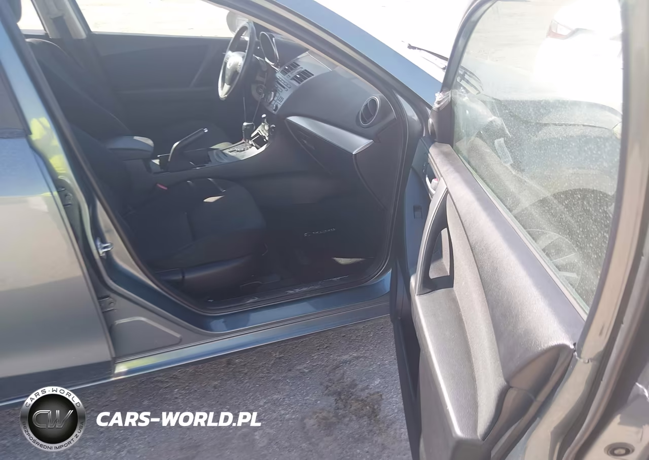 2012 Mazda Mazda3 I Touring VIN:JM1BL1V81C1622089 - 5
