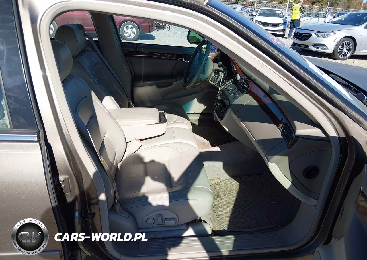 2000 Cadillac Deville Standard VIN:1G6KD54Y1YU227585 - 5