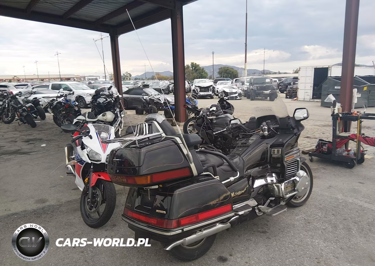 1991 Honda Gl1500 A VIN:1HFSC2218MA300098 - 4