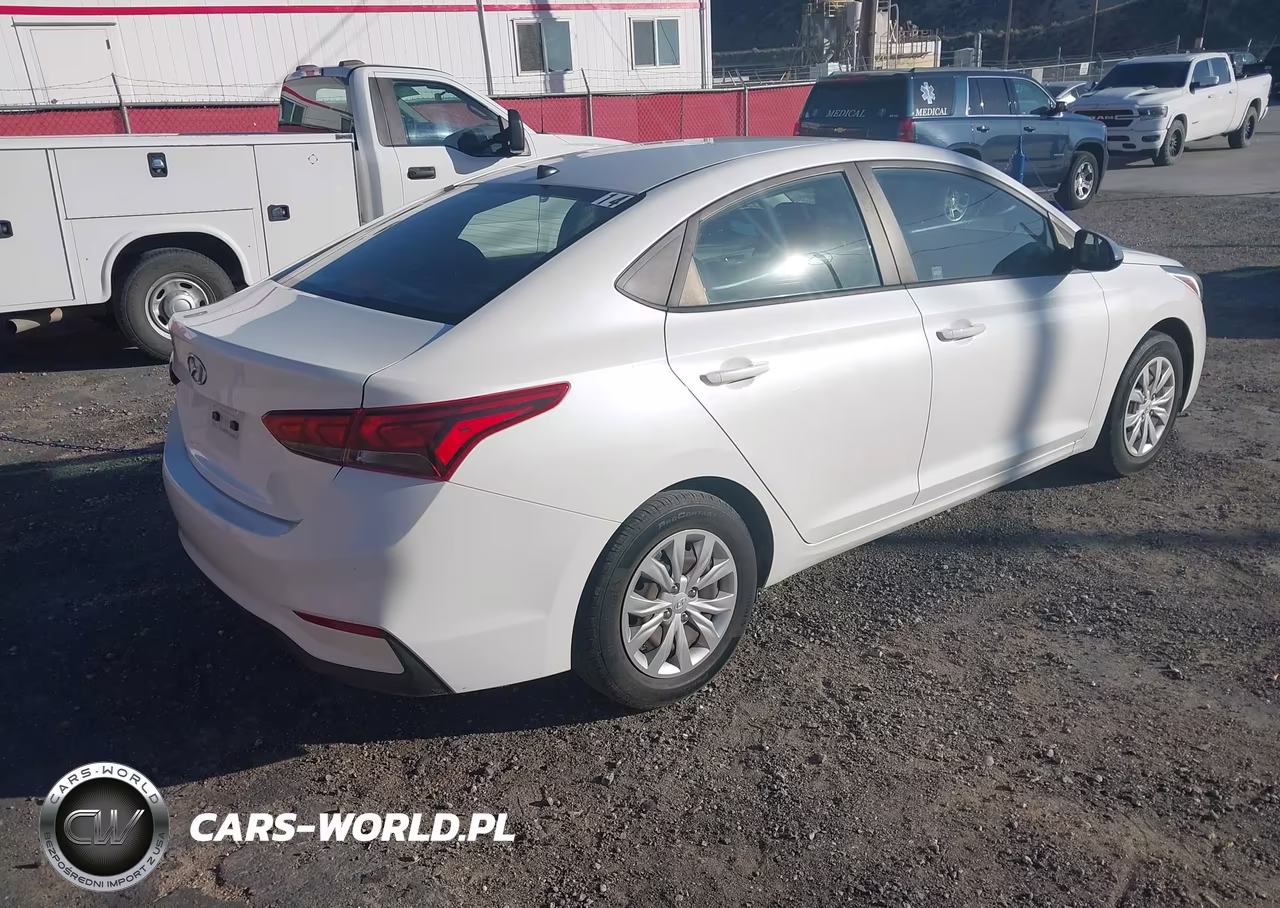 2020 Hyundai Accent Se VIN:3KPC24A64LE118453 - 4
