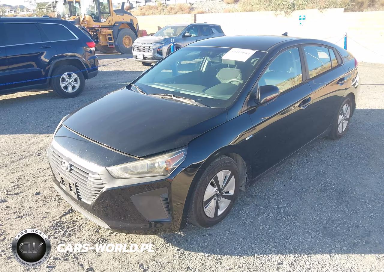 2018 Hyundai Ioniq Hybrid Blue VIN:KMHC65LCXJU075664 - 2