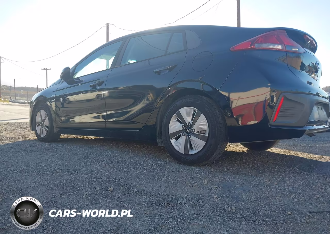 2018 Hyundai Ioniq Hybrid Blue VIN:KMHC65LCXJU075664 - 3