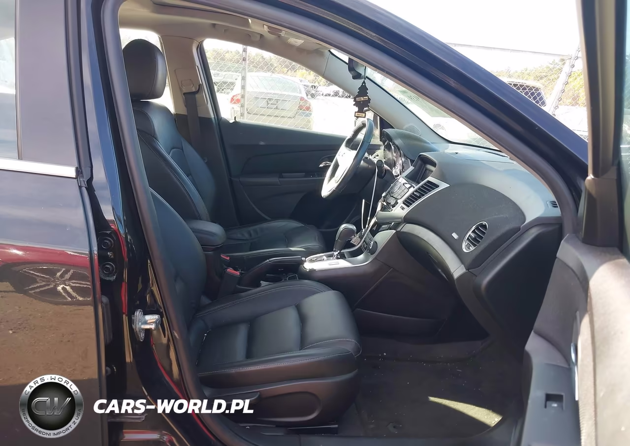 CHEVROLET CRUZE VIN:1G1PH5SC8C7326113 - 5