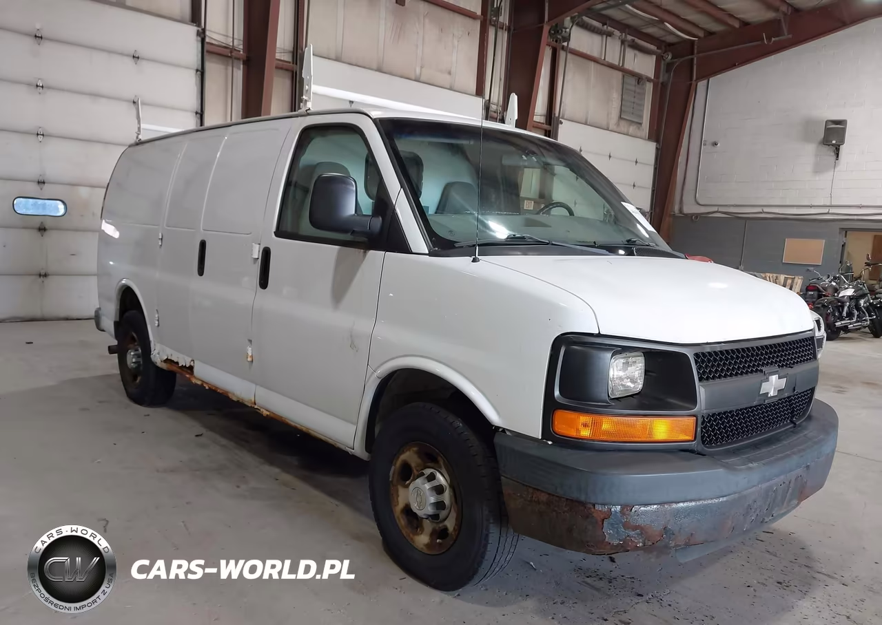 2009 Chevrolet Express 2500 Work Van