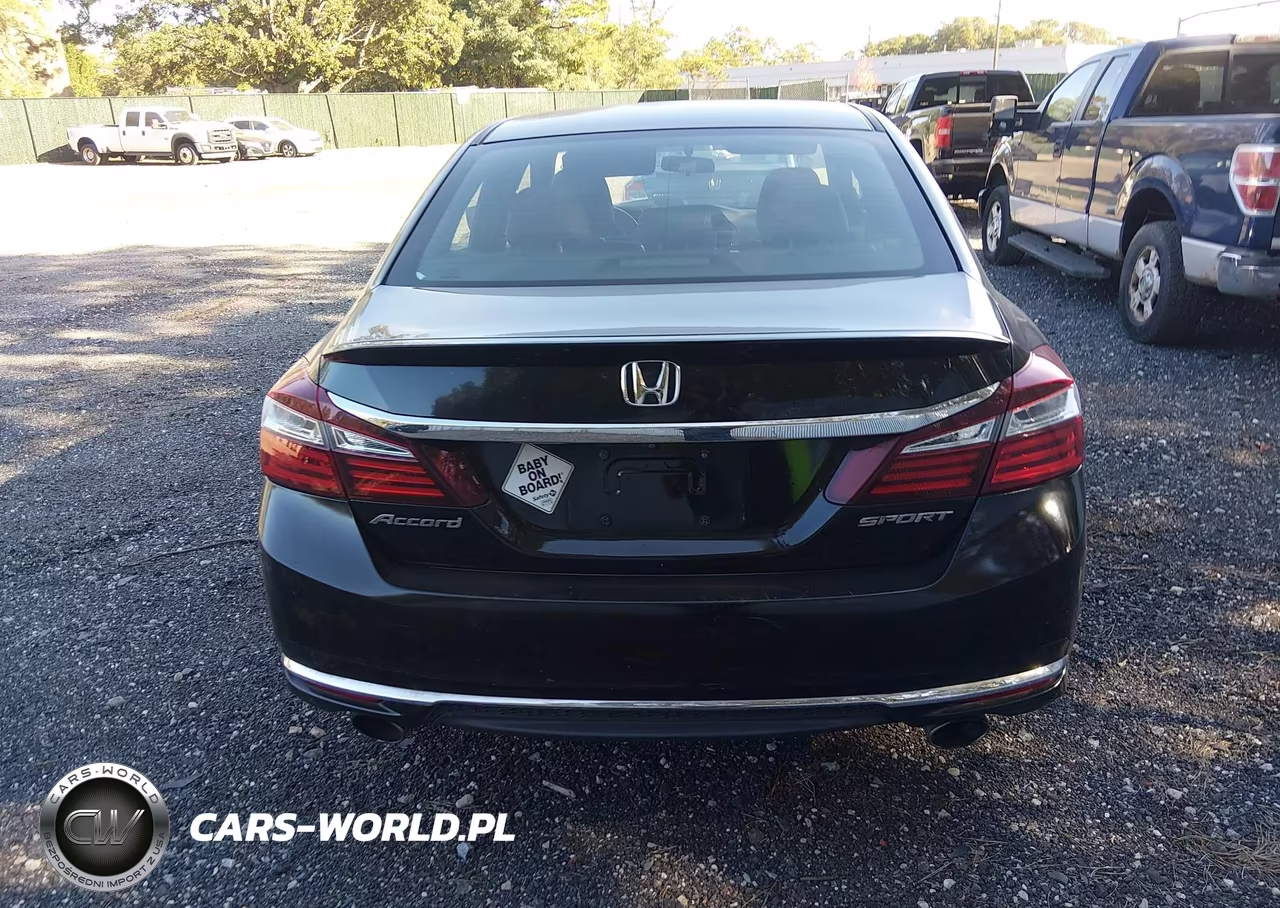 2017 Honda Accord Sport VIN:1HGCR2F58HA238719 - 16