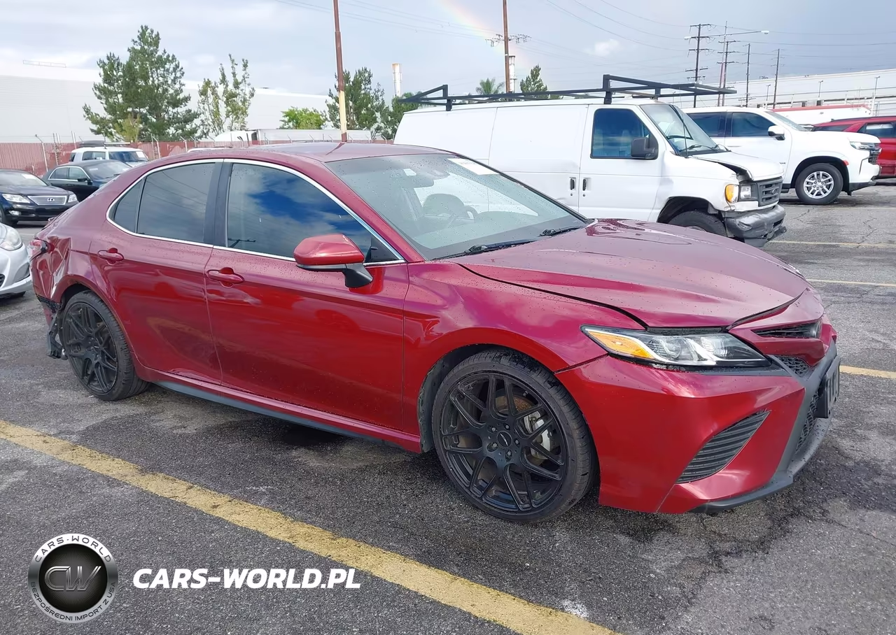 2018 Toyota Camry Se – zdjęcie 1 z 22