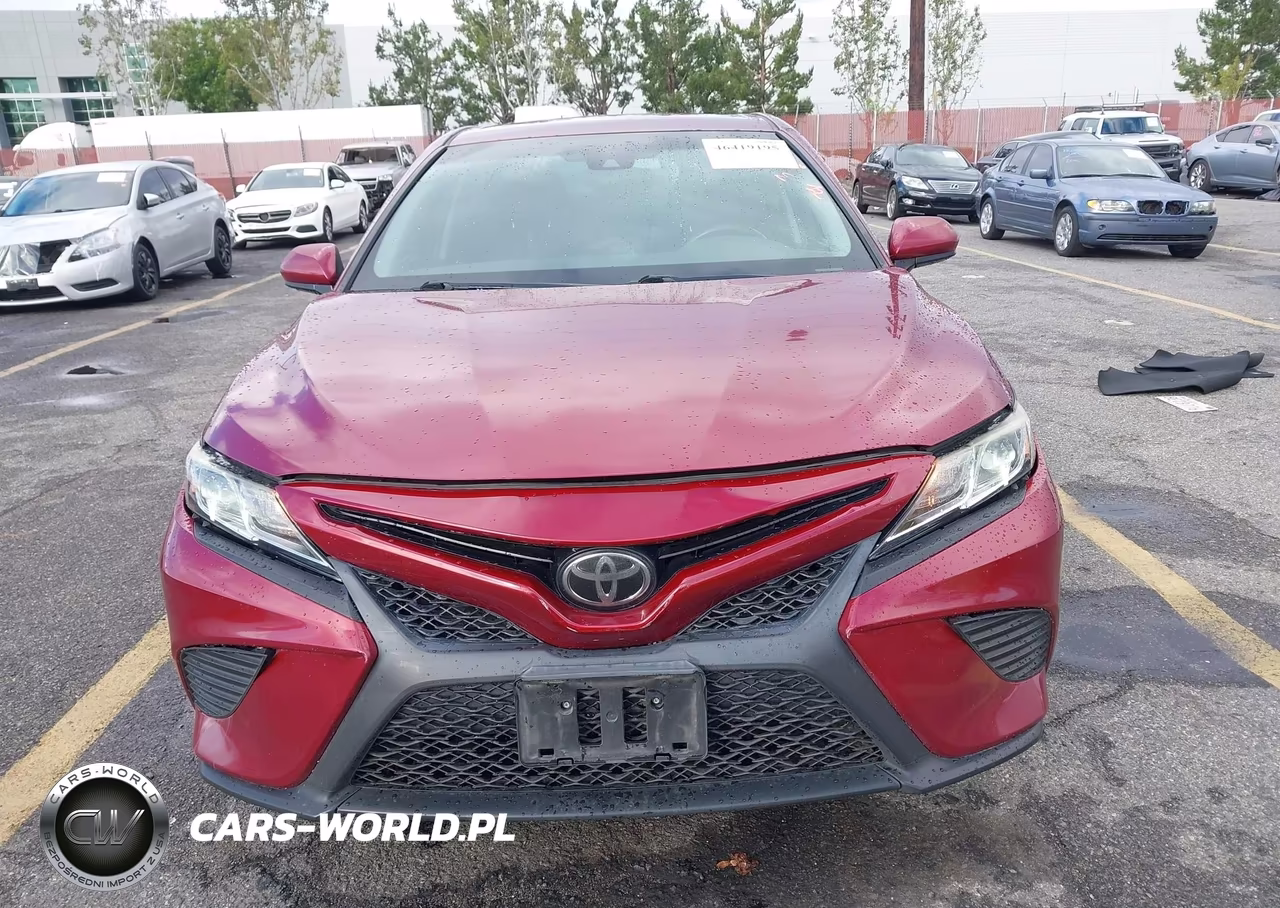 2018 Toyota Camry Se VIN:4T1B11HK6JU600254 - 13