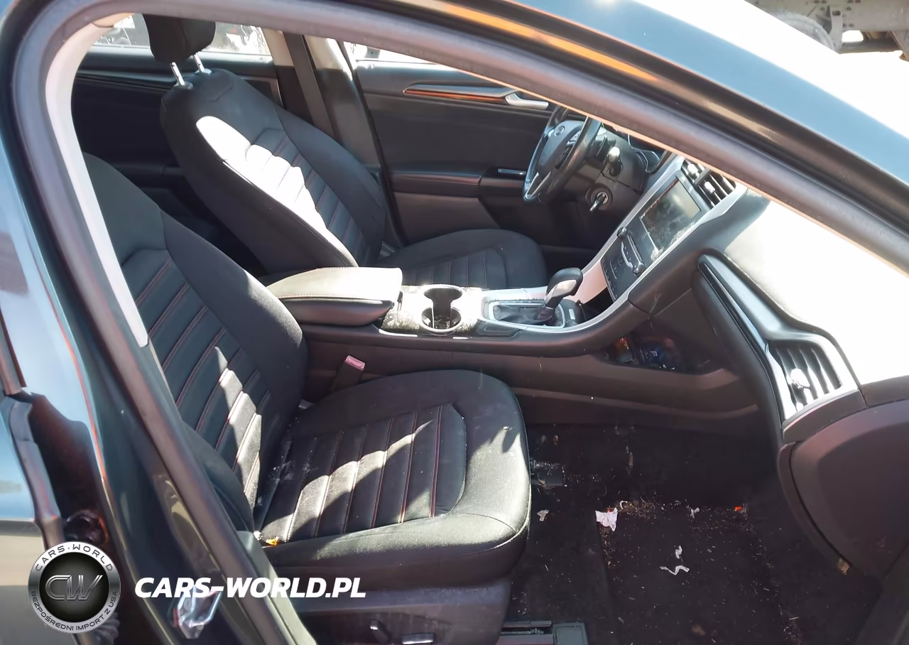 2015 Ford Fusion Se VIN:3FA6P0H99FR275390 - 5