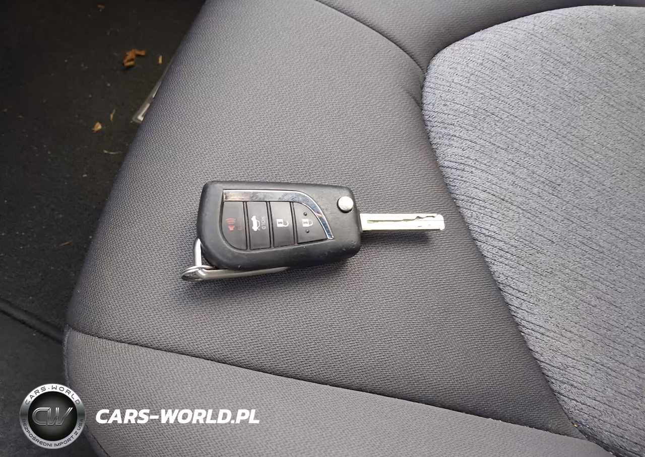 2019 Toyota Camry Le VIN:4T1B11HK5KU290096 - 11