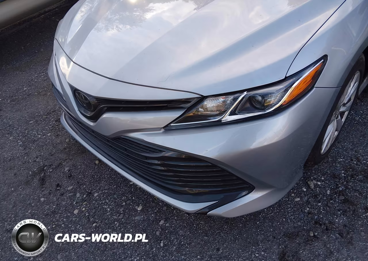 2019 Toyota Camry Le VIN:4T1B11HK5KU290096 - 6