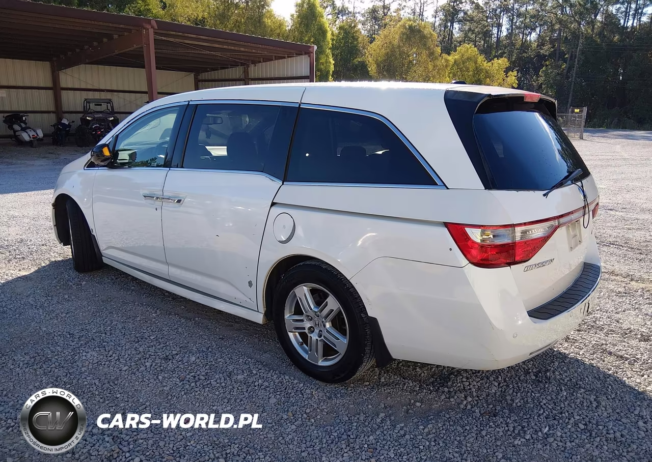 2012 Honda Odyssey Touring-Touring Elite VIN:5FNRL5H92CB034834 - 3