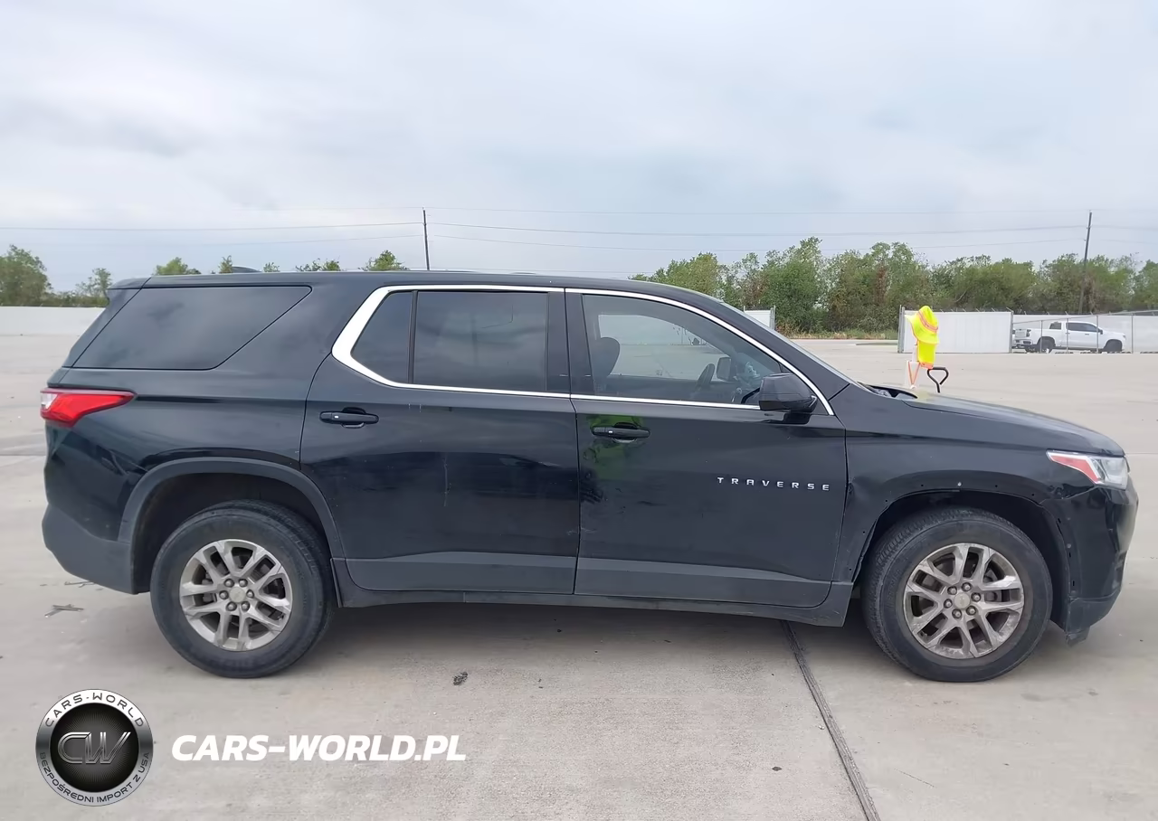 2020 Chevrolet Traverse Fwd Ls VIN:1GNERFKW7LJ163492 - 13