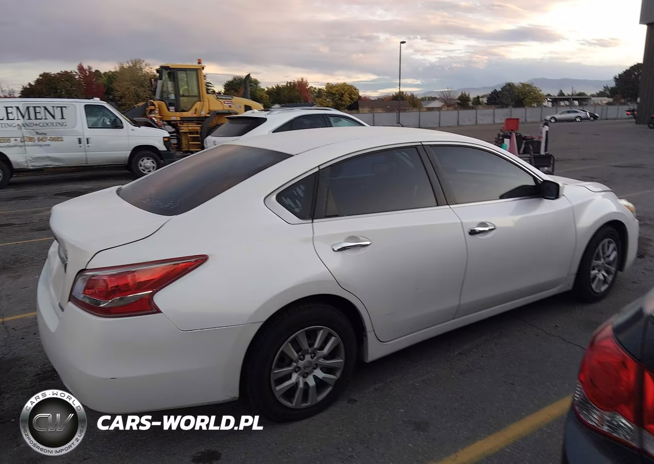 2013 Nissan Altima 2.5 S VIN:1N4AL3AP8DC297442 - 4