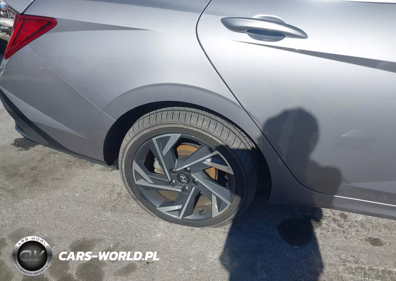 2025 Hyundai Elantra Sel Convenience VIN:KMHLS4DG2SU018013 - 18