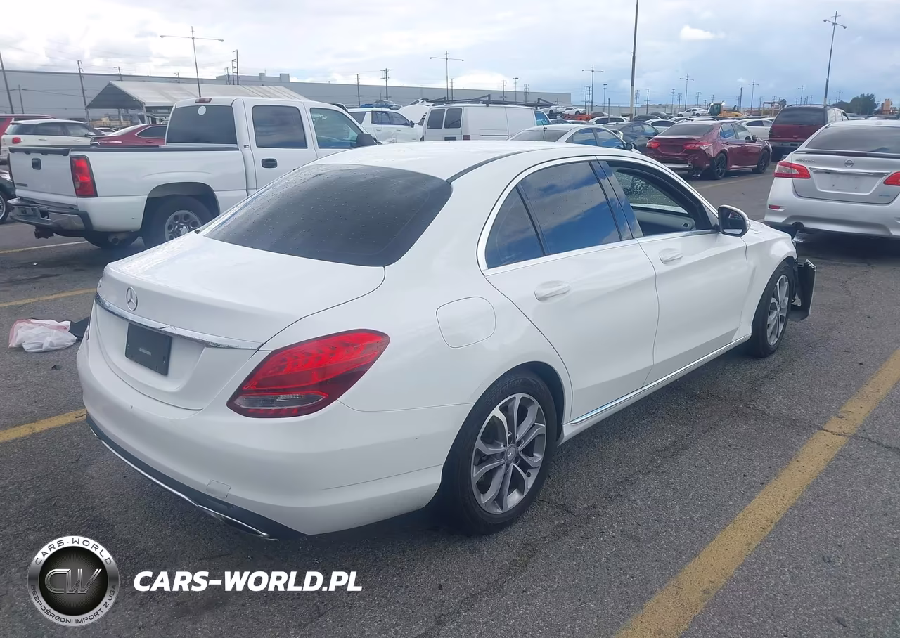 2015 Mercedes-Benz C 300 VIN:55SWF4JB9FU090449 - 4