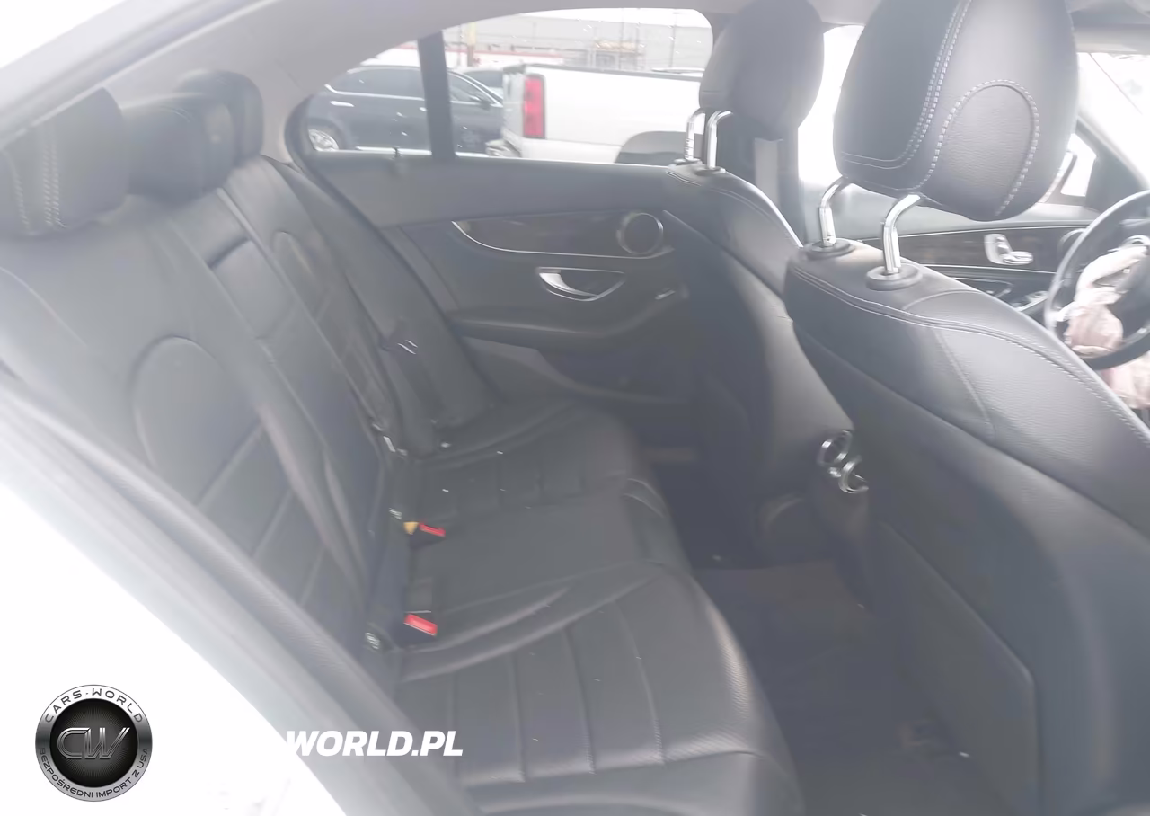 2015 Mercedes-Benz C 300 VIN:55SWF4JB9FU090449 - 8