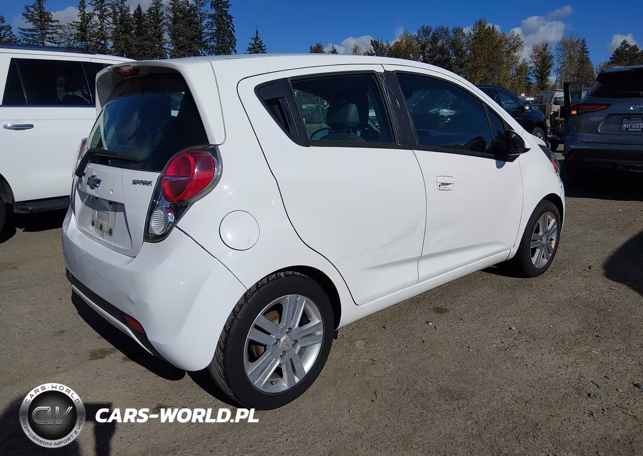 2015 Chevrolet Spark Ls Cvt VIN:KL8CB6S91FC707842 - 4