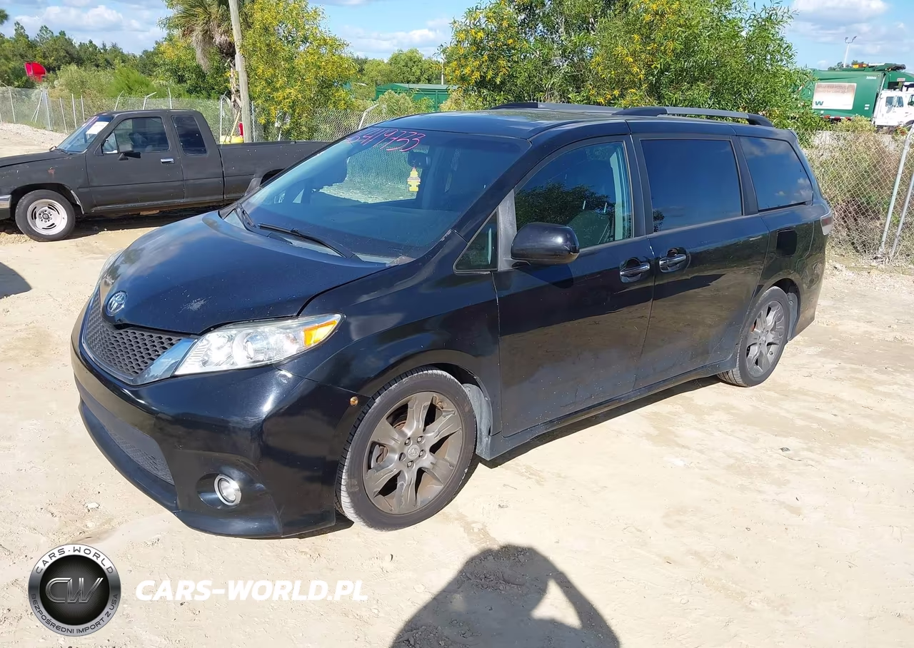 2015 Toyota Sienna Se 8 Passenger VIN:5TDXK3DC7FS552888 - 2