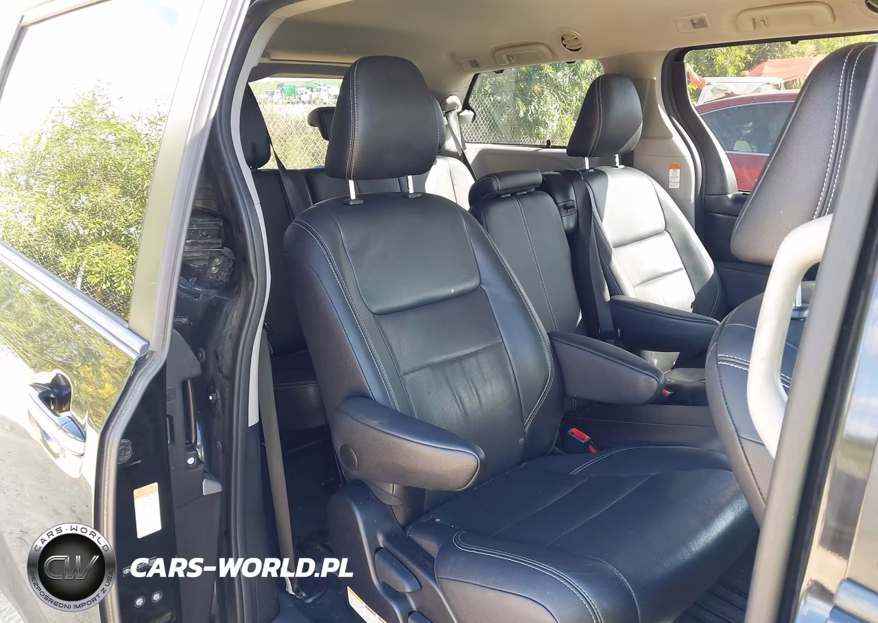 2015 Toyota Sienna Se 8 Passenger VIN:5TDXK3DC7FS552888 - 8