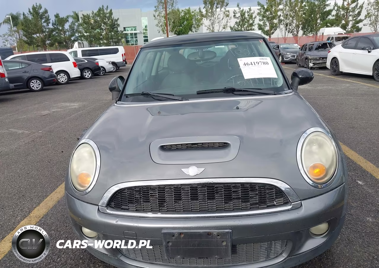 2009 Mini Cooper S VIN:WMWMF73509TW85478 - 6