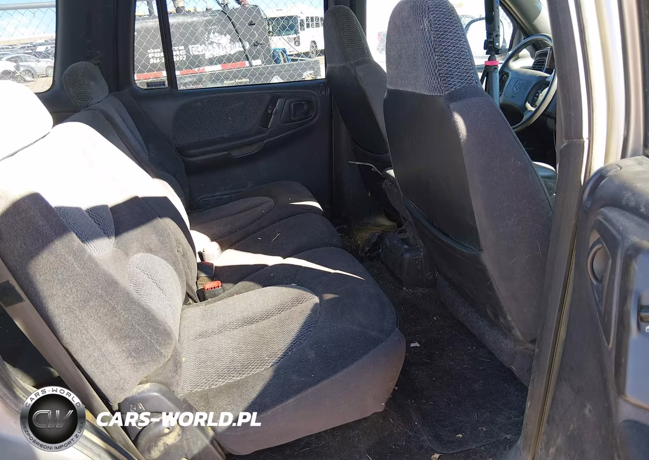 2000 Dodge Durango VIN:1B4HS28Z4YF301050 - 8