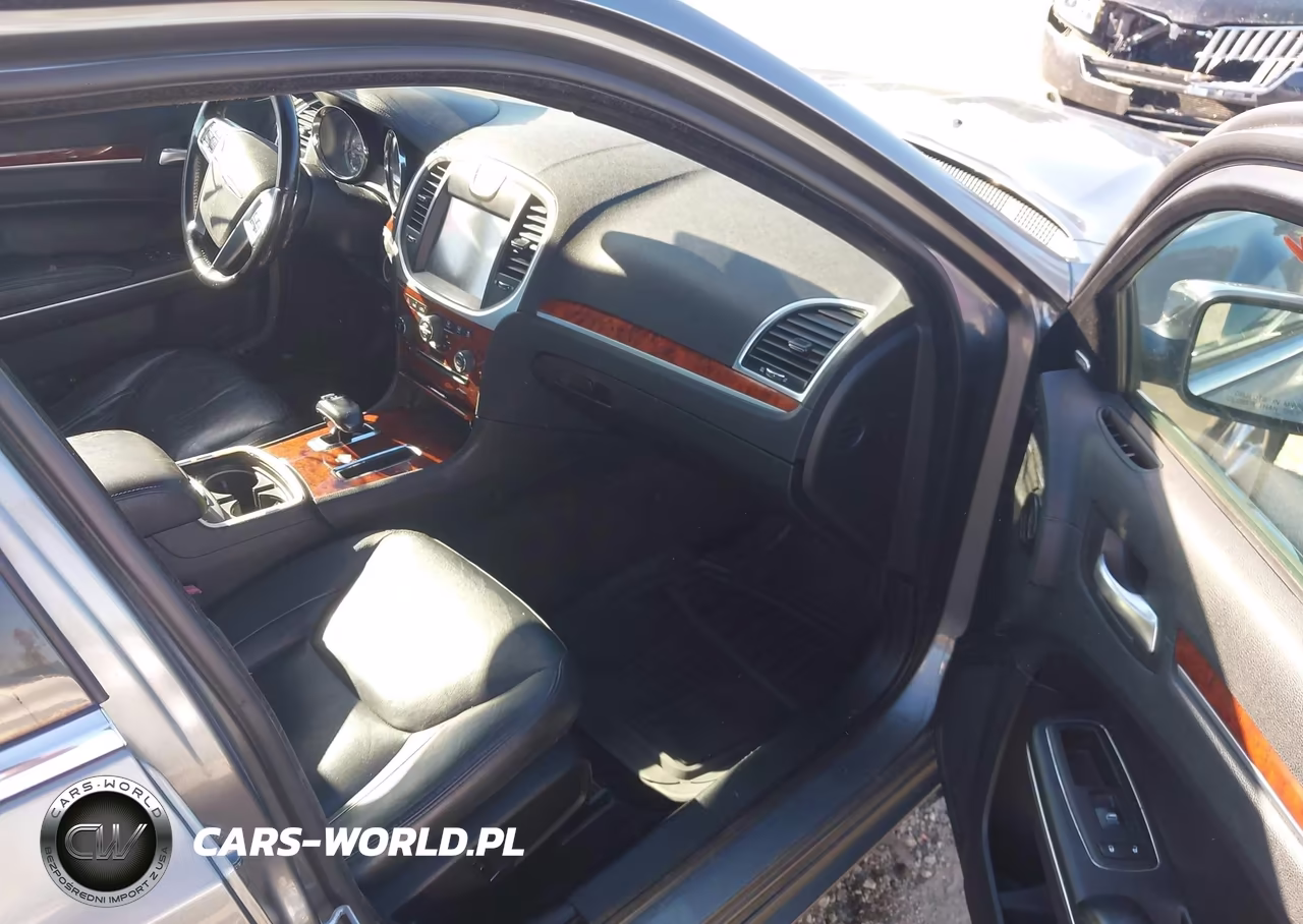 2012 Chrysler 300 Limited VIN:2C3CCACG5CH216255 - 5