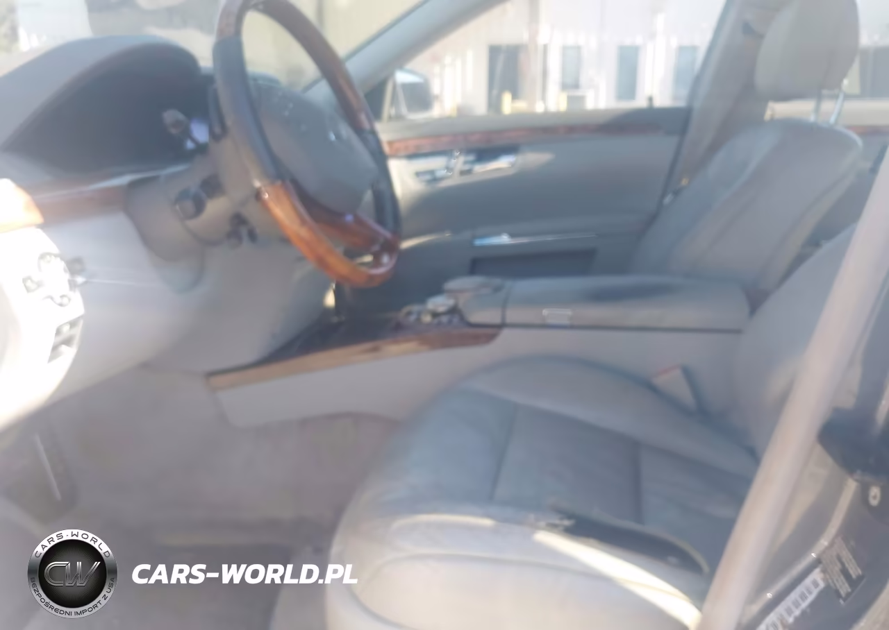 2010 Mercedes-Benz S 550 VIN:WDDNG7BB1AA313469 - 5