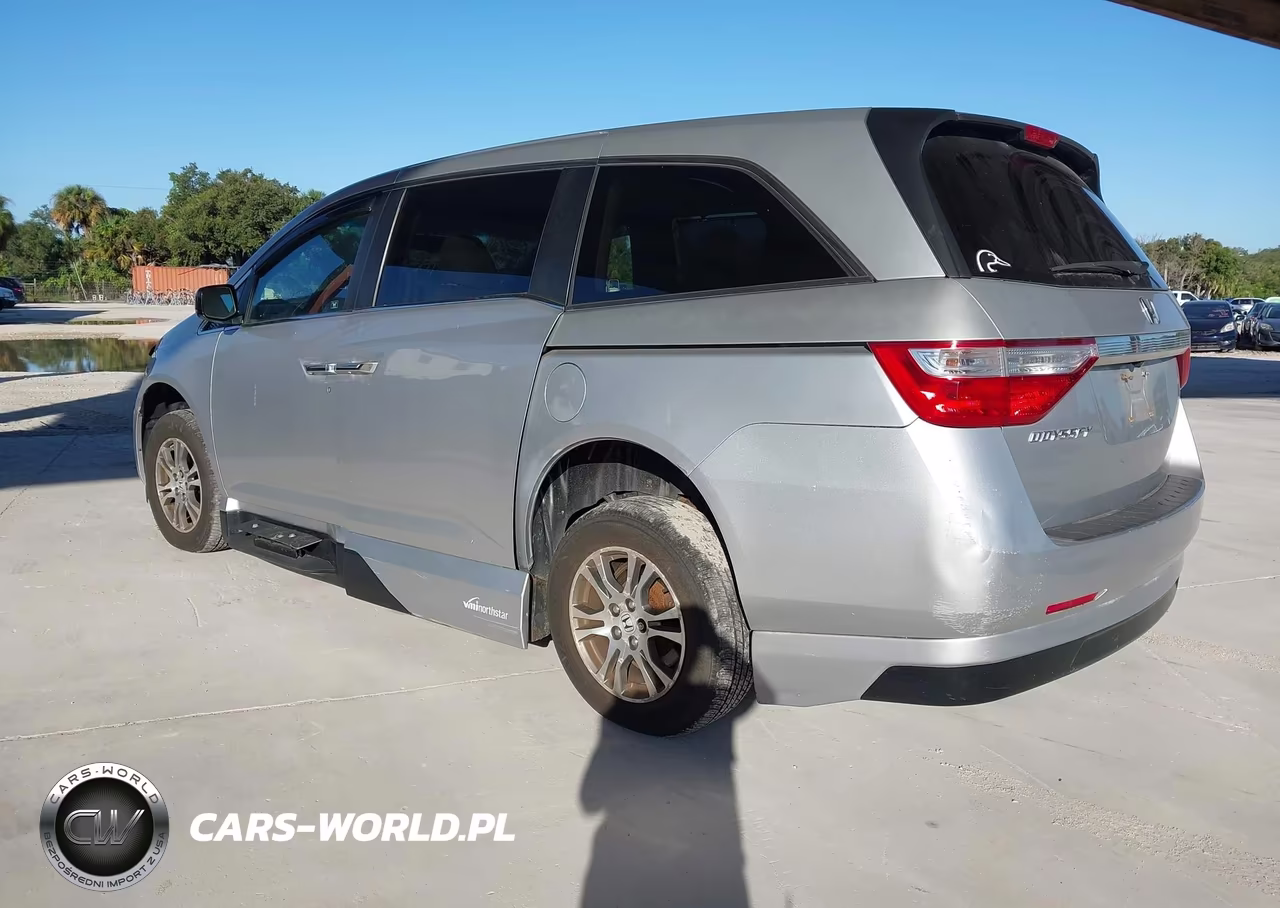 2012 Honda Odyssey Ex-L VIN:5FNRL5H67CB107217 - 3