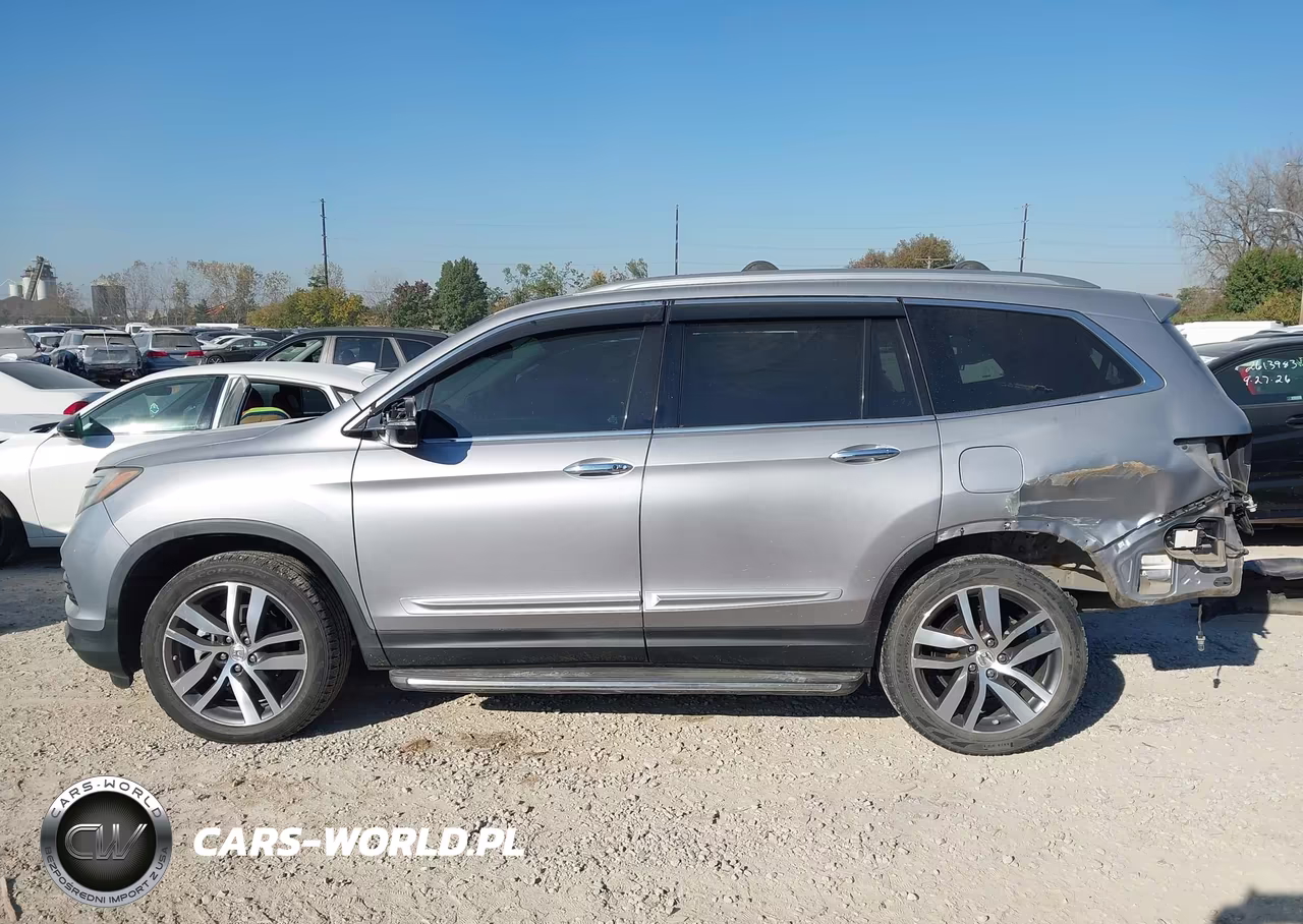 2017 Honda Pilot Elite VIN:5FNYF6H00HB035403 - 15