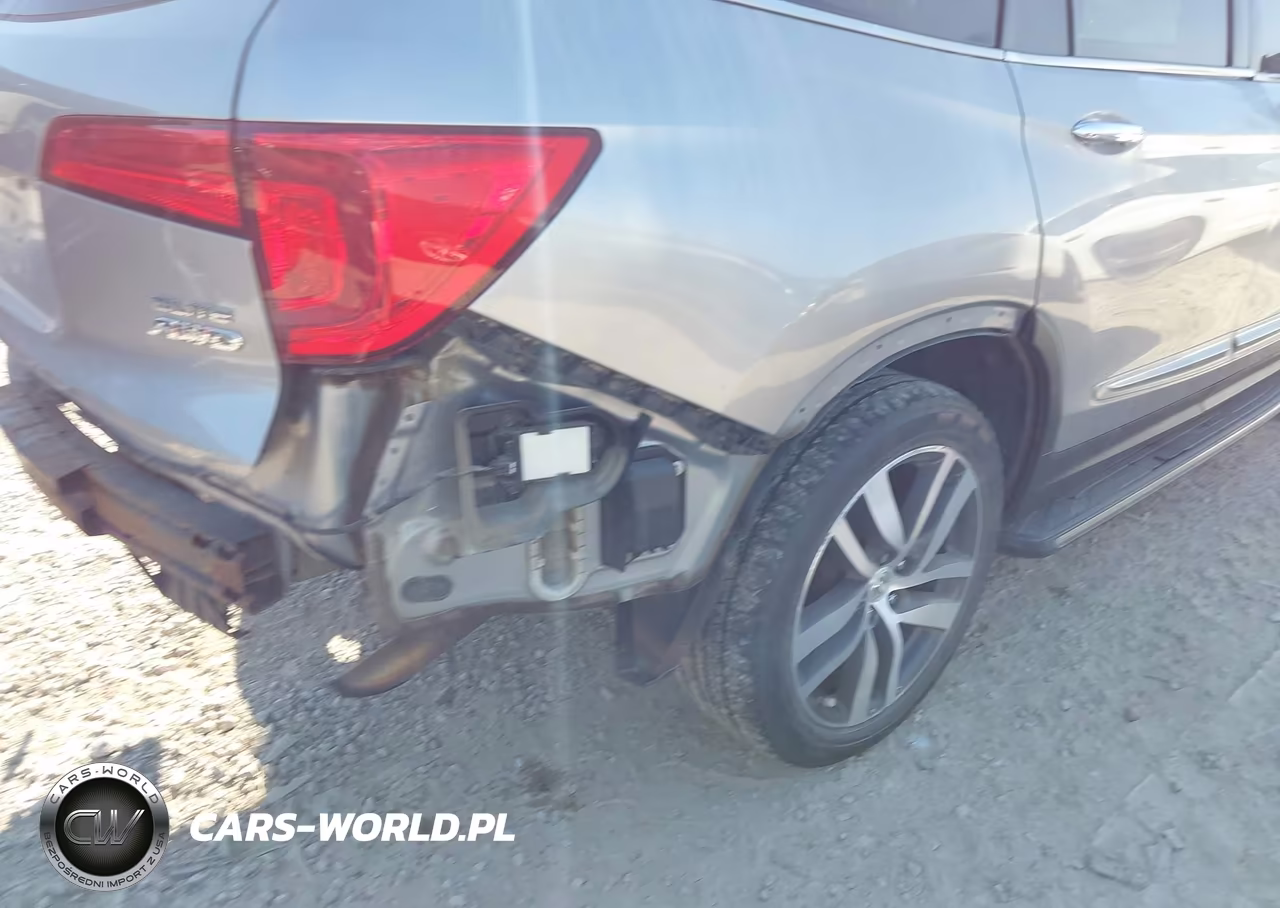 2017 Honda Pilot Elite VIN:5FNYF6H00HB035403 - 21