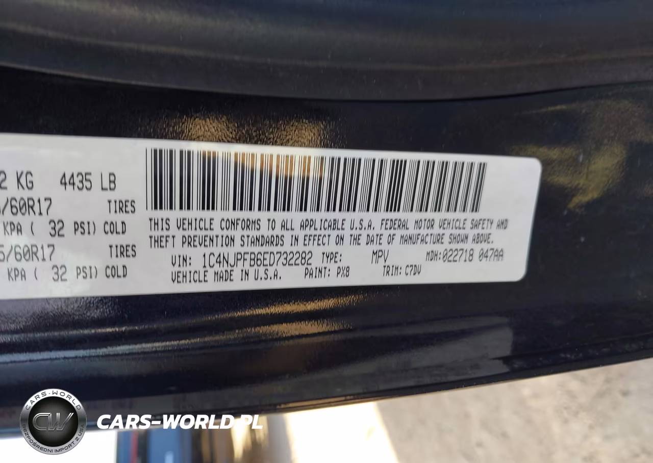 2014 Jeep Patriot Latitude VIN:1C4NJPFB6ED732282 - 9