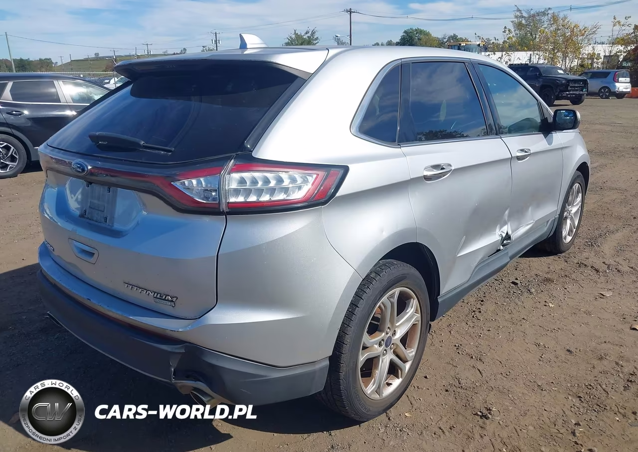 2018 Ford Edge Titanium VIN:2FMPK3K95JBB74258 - 4