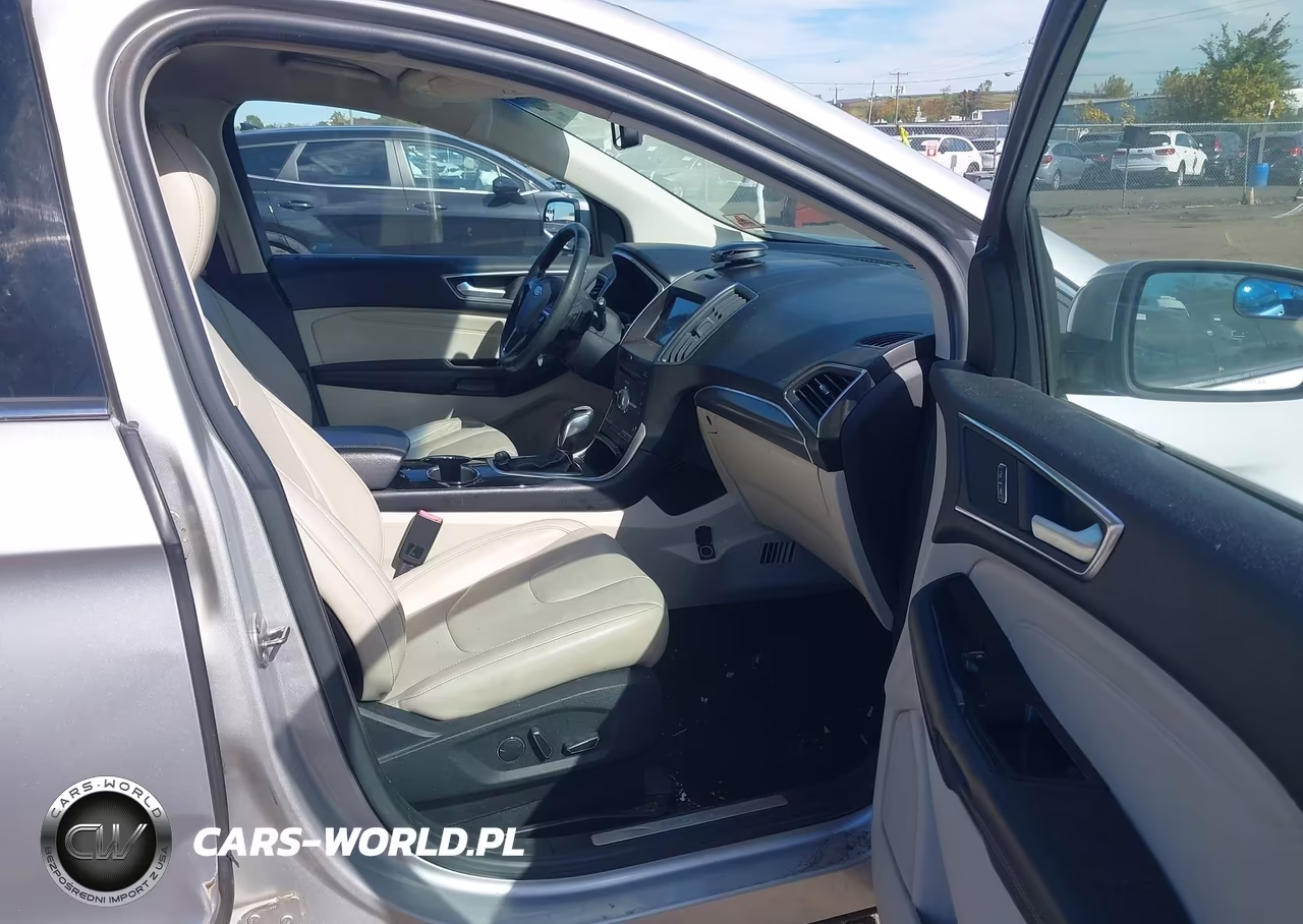 2018 Ford Edge Titanium VIN:2FMPK3K95JBB74258 - 5