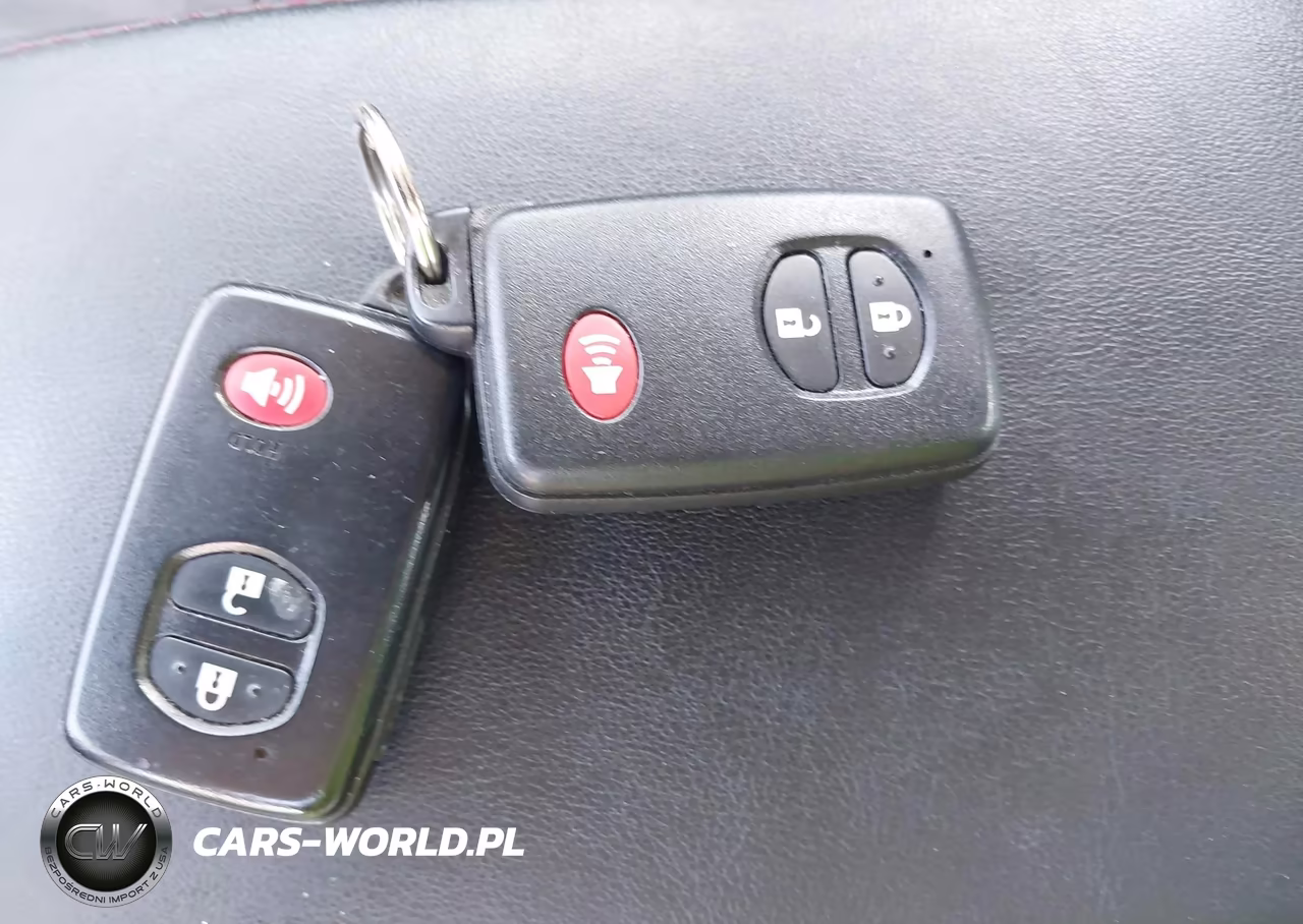 2013 Toyota Prius Three Se VIN:JTDKN3DU9D5609217 - 11