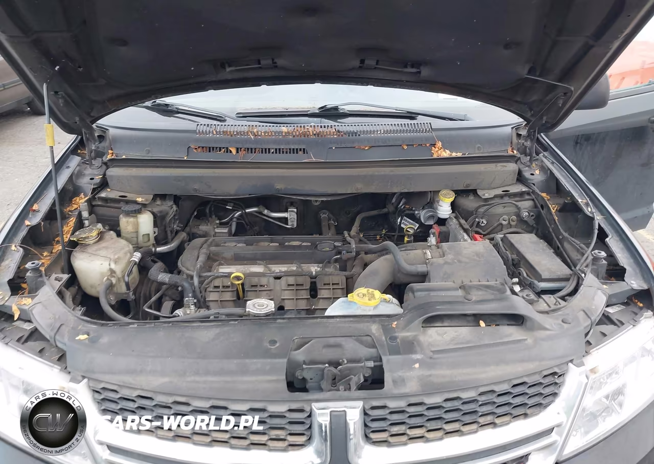 2018 Dodge Journey Se VIN:3C4PDCABXJT439795 - 10