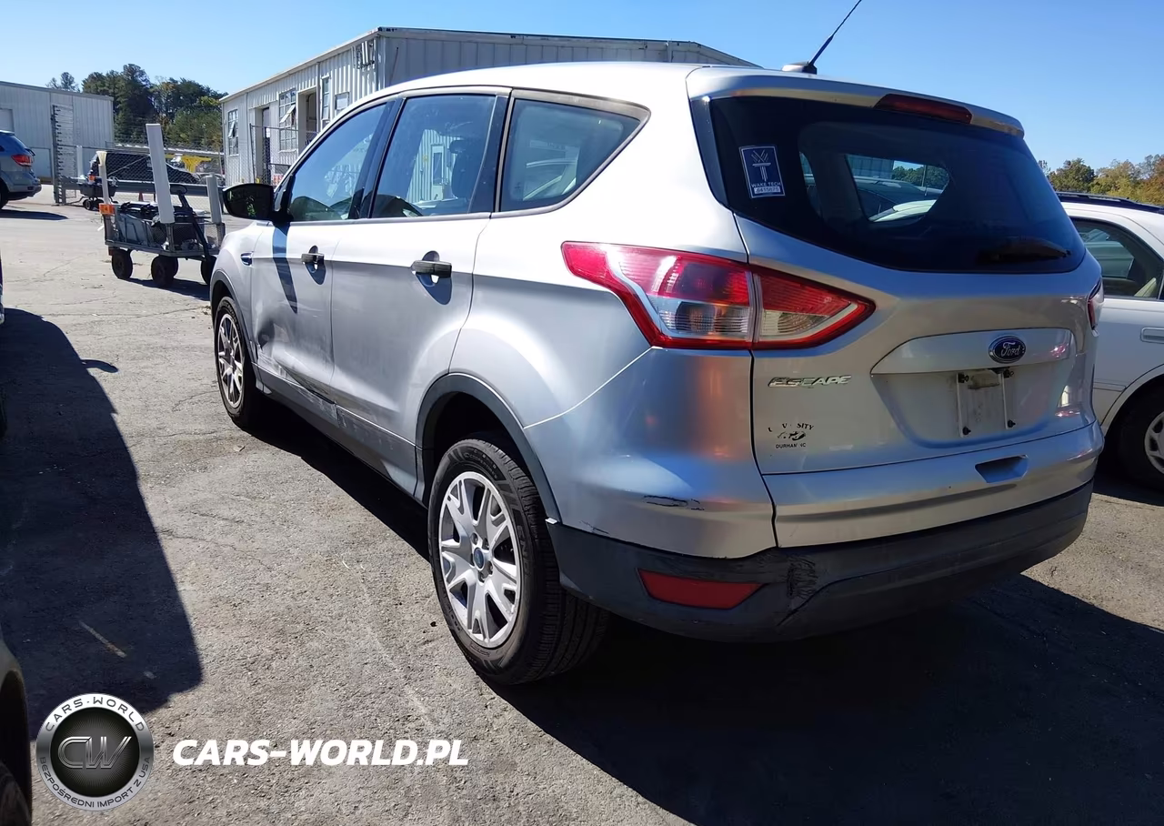 2015 Ford Escape S VIN:1FMCU0F7XFUA73704 - 3