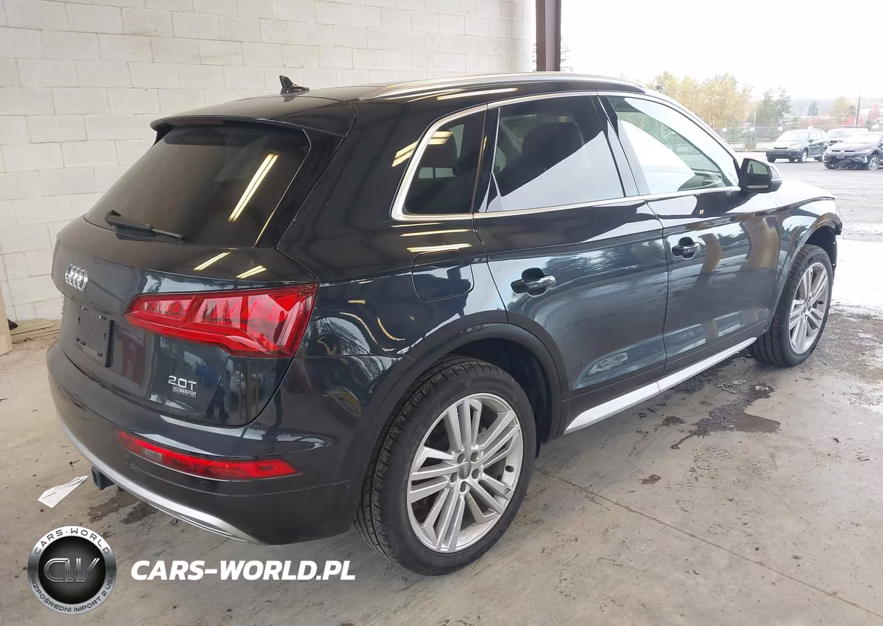 2018 Audi Q5 2.0T Premium-2.0T Tech Premium VIN:WA1CNAFY8J2233108 - 4