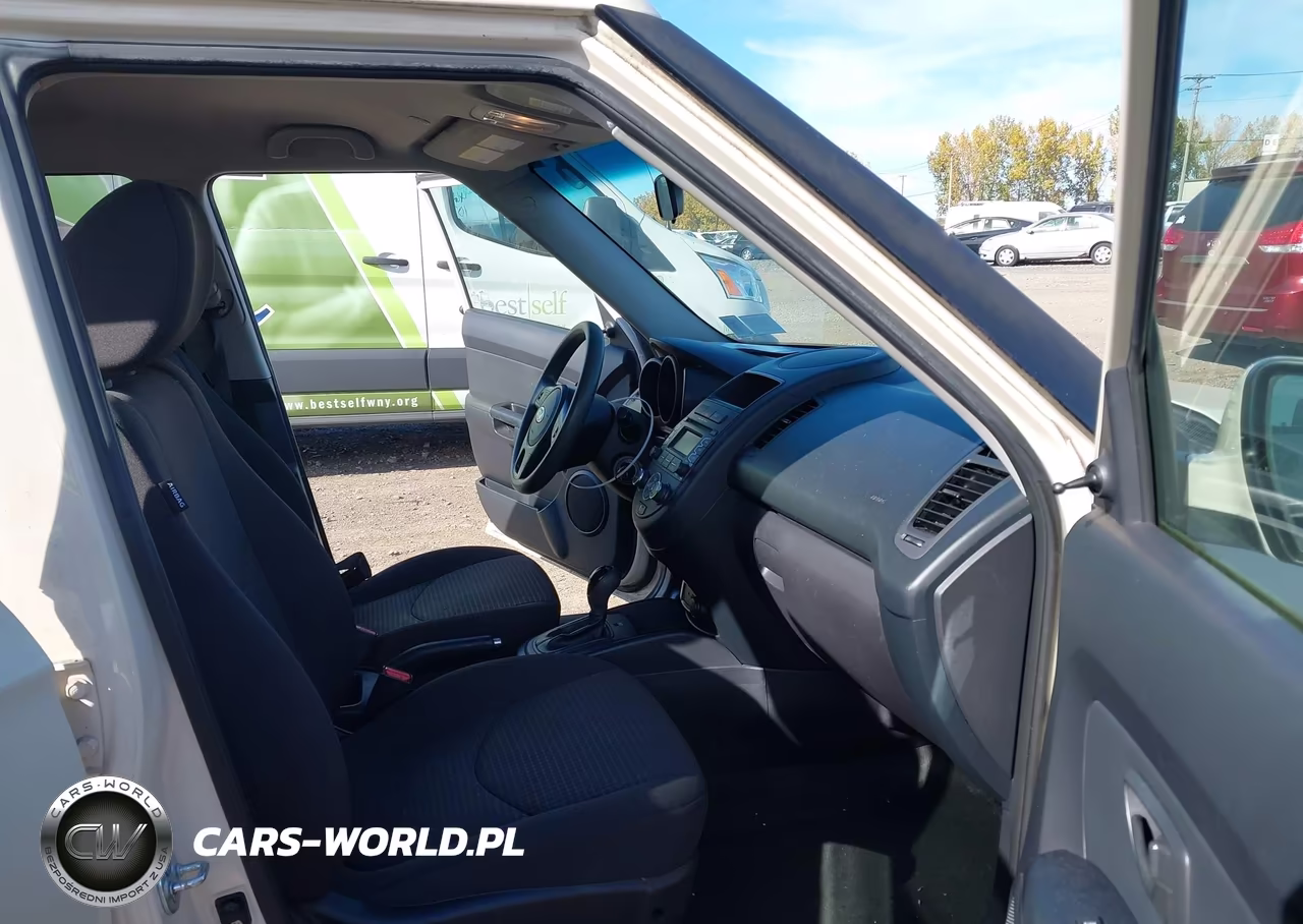 2012 Kia Soul VIN:KNDJT2A5XC7439137 - 5