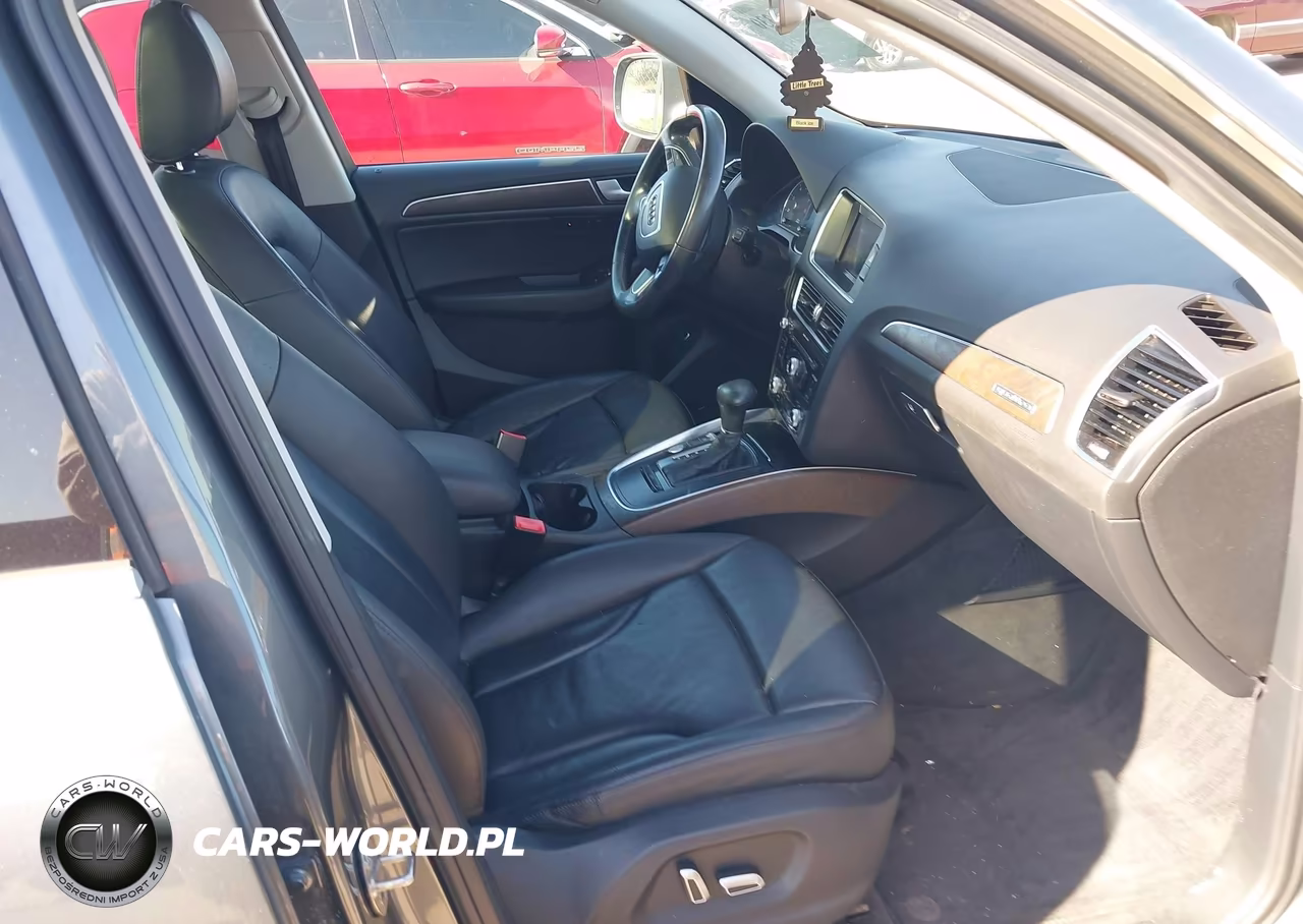2015 Audi Q5 2.0T Premium VIN:WA1LFAFP9FA049684 - 5