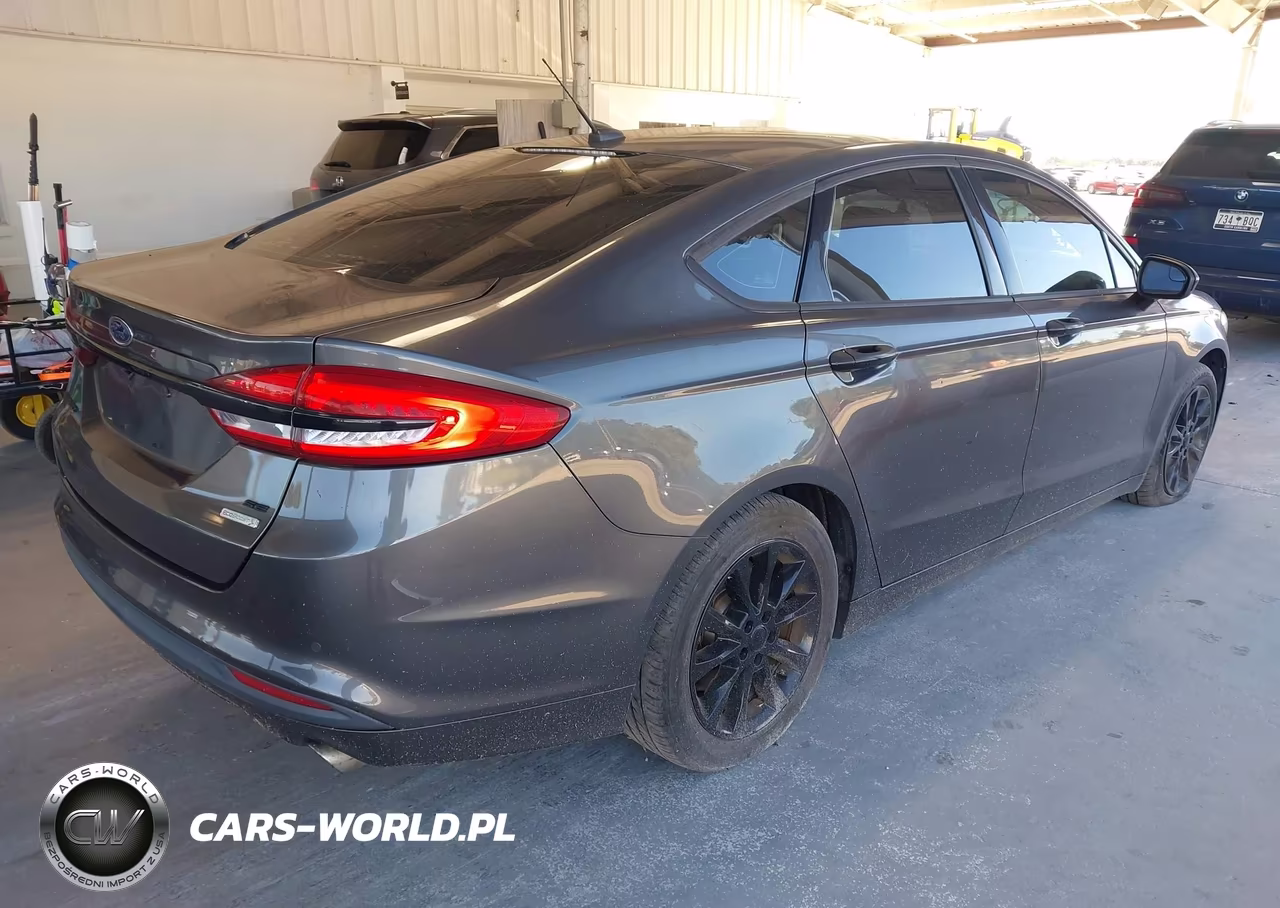 2017 Ford Fusion Se VIN:3FA6P0HD8HR366108 - 4