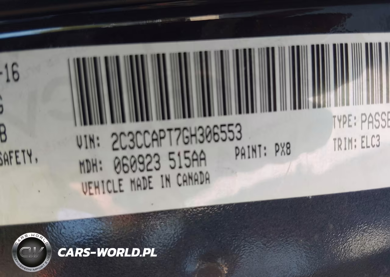 2016 Chrysler 300 300C Platinum VIN:2C3CCAPT7GH306553 - 9
