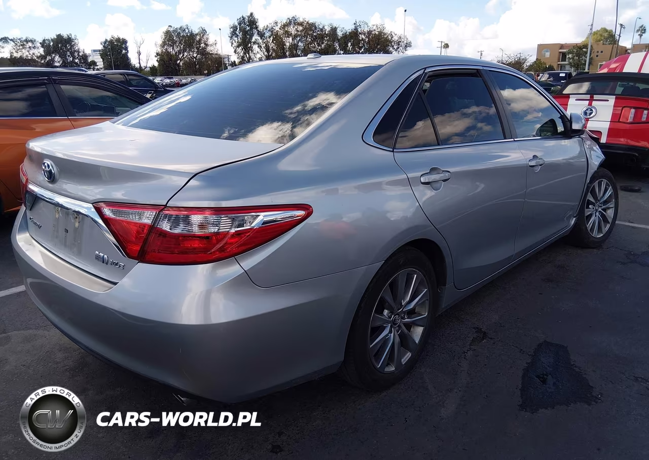 2017 Toyota Camry Hybrid Xle VIN:4T1BD1FK1HU207203 - 4