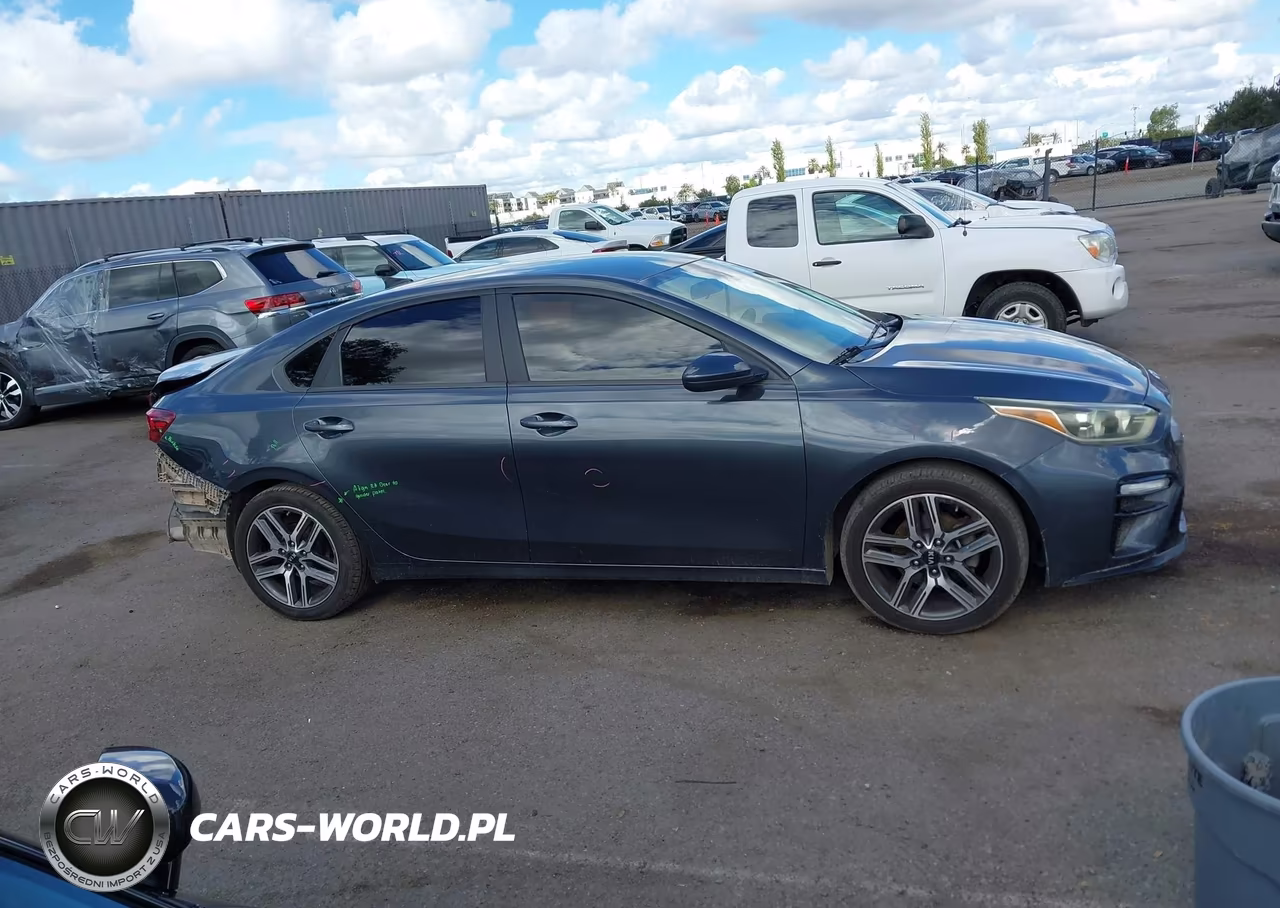 2019 Kia Forte S VIN:3KPF34AD0KE081716 - 14